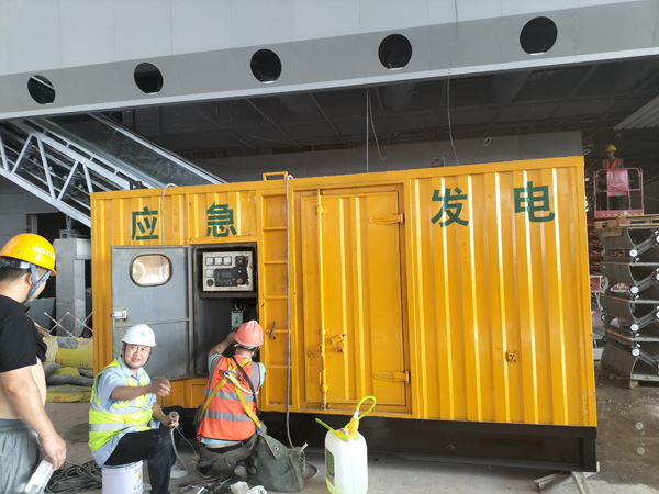 西丰怎样判断空气滤清器是否需要更换？